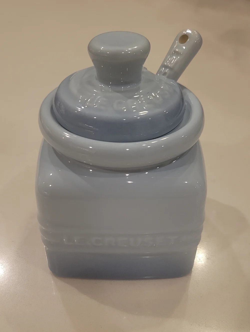 New Le Creuset Powder Blue Spice Jar With Mini Cafe Spoon